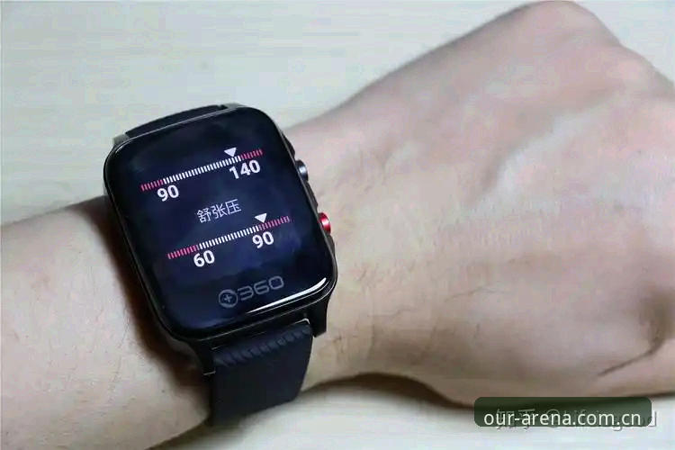 皇冠体育官方App深度评测：从"直装"到"上着稳"，v2.1.0能扛住多少真实需求？